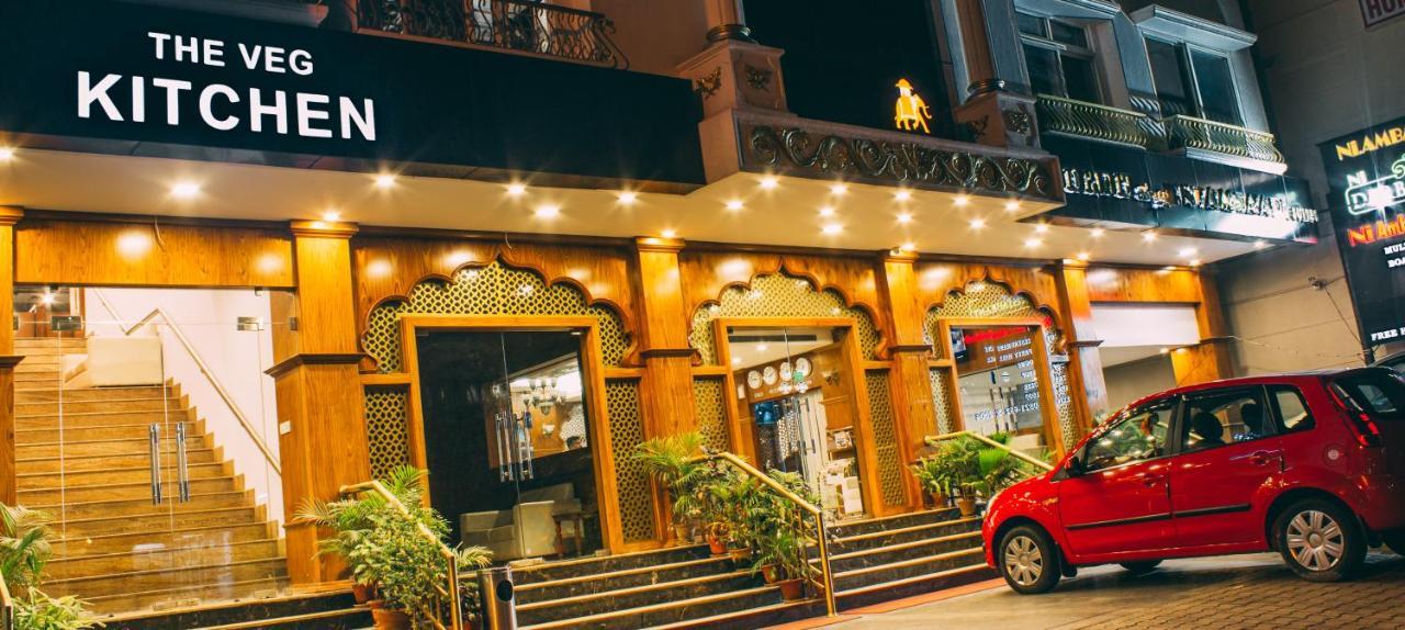Ambaari Hotel Mysore Exterior photo